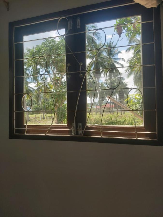 Nice Home Stay At Samroiyod Baanphakrimlay エクステリア 写真