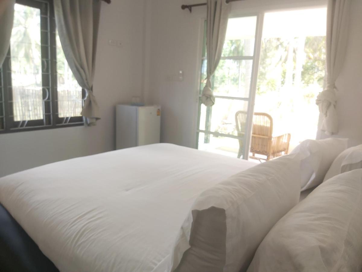 Nice Home Stay At Samroiyod Baanphakrimlay エクステリア 写真